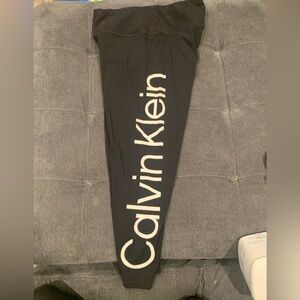 Calvin Klein XL black leggings logo on the side